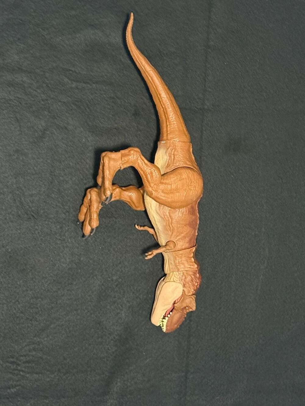 Mattel Jurassic World Epic Roarin Tyrannosaurus Rex T-Rex Dinosaur Action Figure